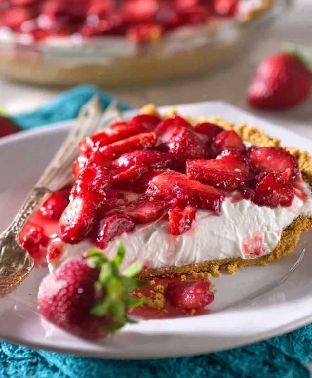Strawberry Cream Cheese Pie