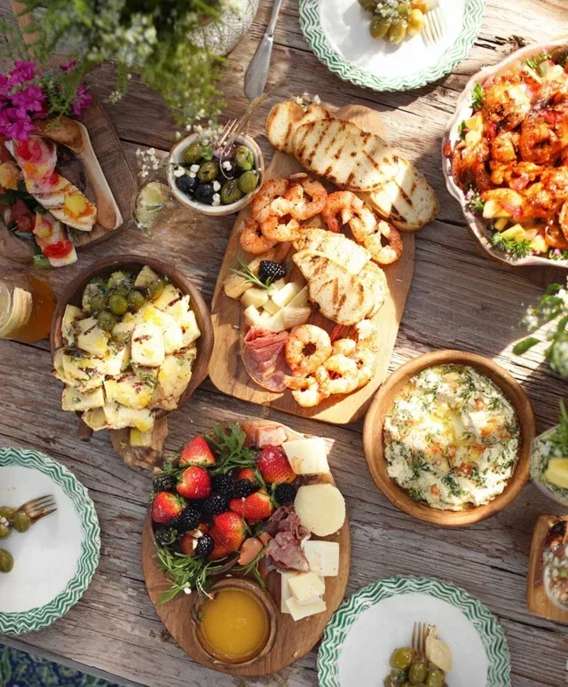 20+ Fabulous DIY Ideas To Host A Summer Garden Party