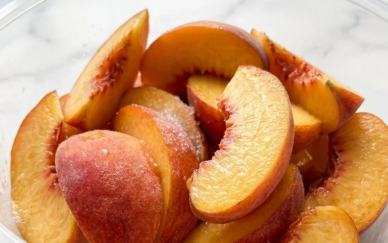 Freezing Peaches, How to Easily Freeze Peaches